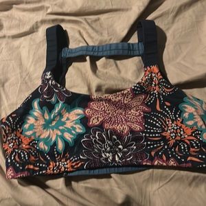 Born primitive sports bra